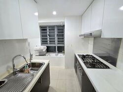 Waterfront Waves (D16), Condominium #553472251
